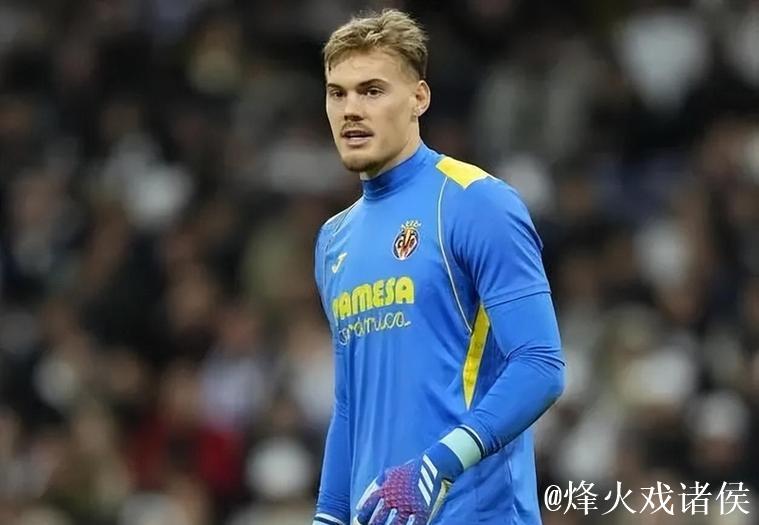 前切尔西球员威廉-加拉建议球队签下奥斯梅恩 前切尔西球员威廉-加拉建议球队签下奥斯梅恩