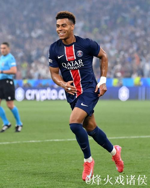 杜埃长距离奔袭 巴黎圣日耳曼3-2力克梅斯 杜埃长距离奔袭 巴黎圣日耳曼3-2力克梅斯