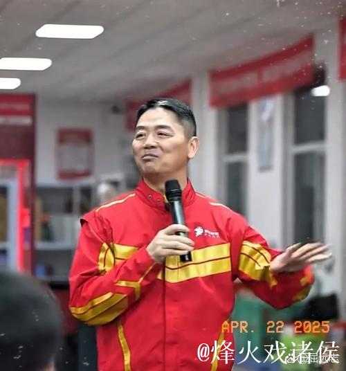 从“饼王”变成全能内线!架起鱼腩半边天 他凭1点就敢拿1亿 从“饼王”变成全能内线!架起鱼腩半边天 他凭1点就敢拿1亿
